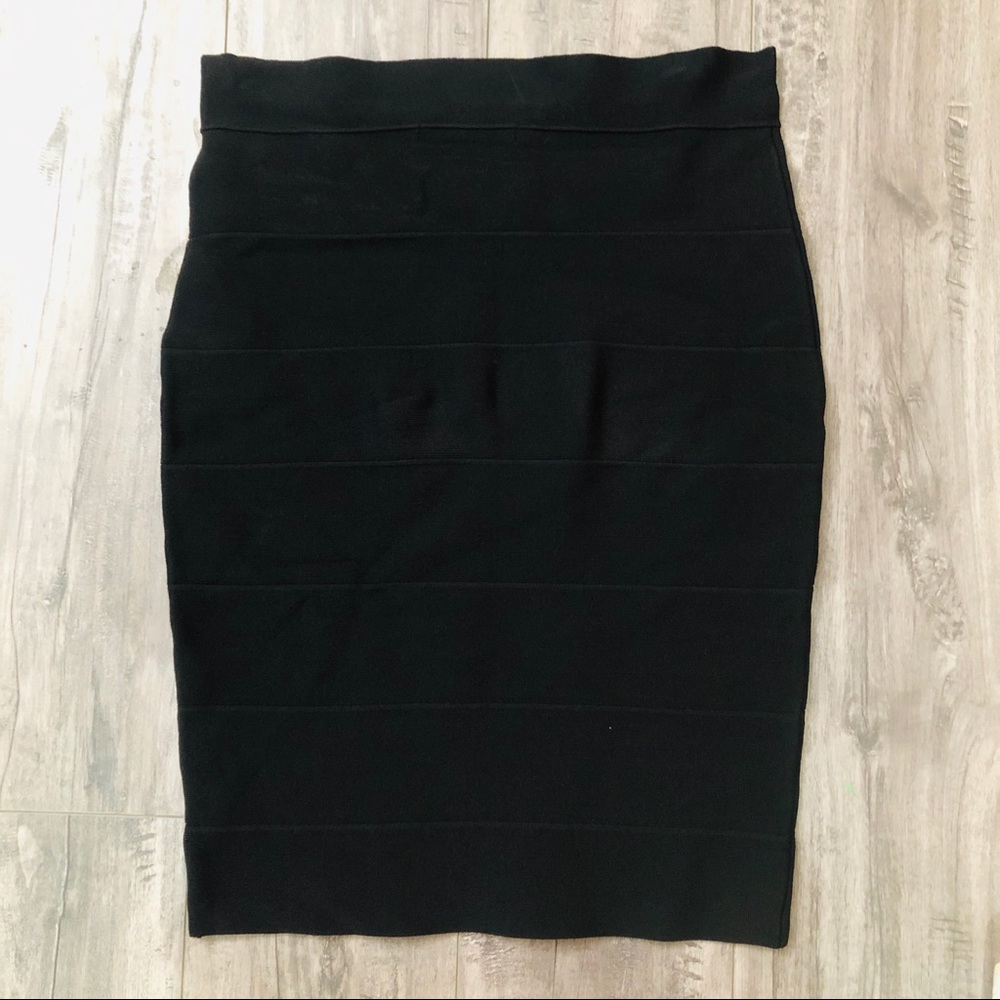 Romeo & Juliet Couture Pencil Skirt